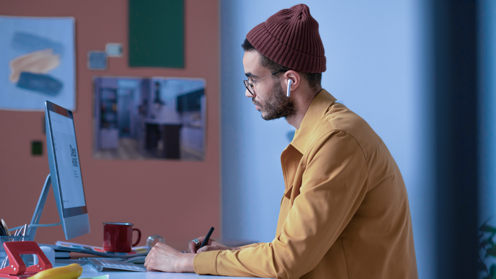 15 Popular Entry-Level Graphic Design Jobs