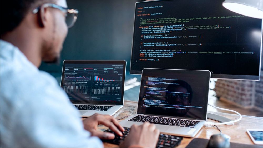 Data Science Job Seekers: Best R Programming Certifications You Absolutely Need